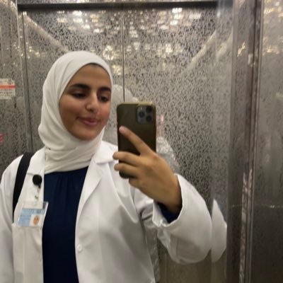 MS4 @JUSTEDUJO • Student Ambassador @AMBOSSmed • Passionate about health equity and peer mentorship • 🏊‍♀️👩‍🍳📝