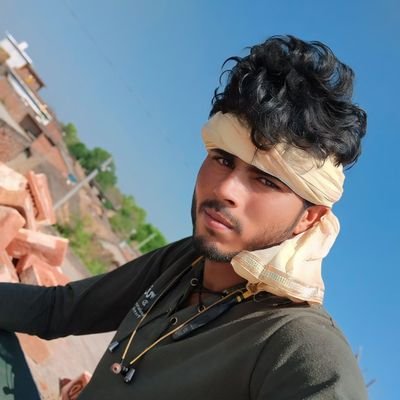 ChamanKuma65124's profile picture. ❤️💔💛💛💚