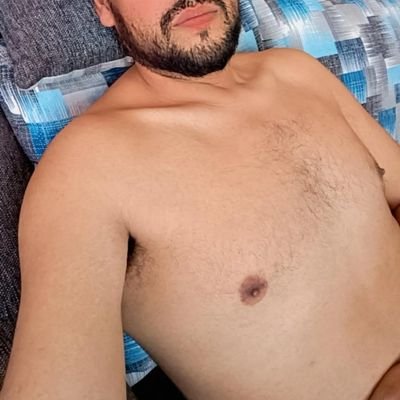 Omar_Rguez18's profile picture. Soy un hombre agradable, me gusta la música y el cine.
Soy padre de 2 perrhijos