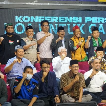 #FREEPALESTINE !  🇵🇸                                 Pendiri GNAI🇲🇨 (Indonesia's National Anti Islamophobia Movement) &
Da'i Rantau Minang