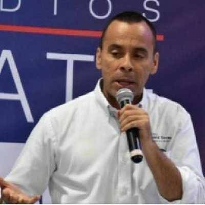 De los que se atreven. Escritor. Economista. Diputado del Magdalena 2016-2019. Autonomía a la Depresión Momposina!