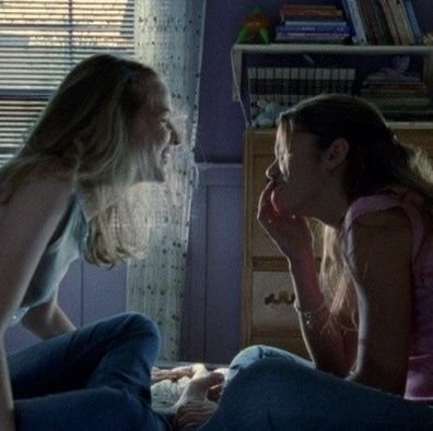 v1rg1nsu1c1d3's profile picture. 