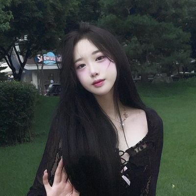 hyuneeming Profile Picture