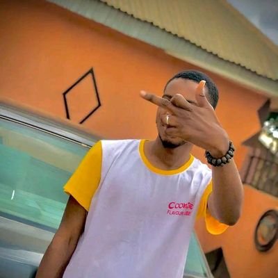 AbdulRafiuYus14's profile picture. 