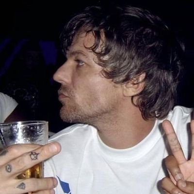 apasionada, leal y cariñosa como me describe mi novio @Louis_Tomlinson