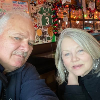 LoriKindrachuk's profile picture. 