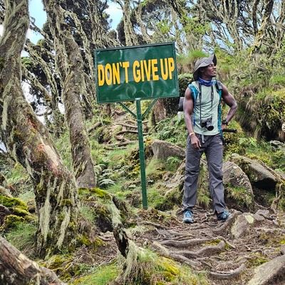 #HikeUganda🇺🇬