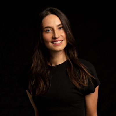 pavla_kolarova's profile picture. Brand & strategic designer | proud ex-@frogdesign Connection builder @connection_hi