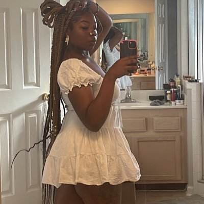 Th33 most beautiful soul ever . ✨entertainment purposes only subbbb⬇️⬇️⬇️ https://t.co/CNKGSxhurB Socials Ig-Ashuntee.dc Sc-ashunteed