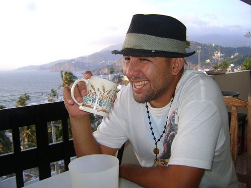 rhuerta80's profile picture. 