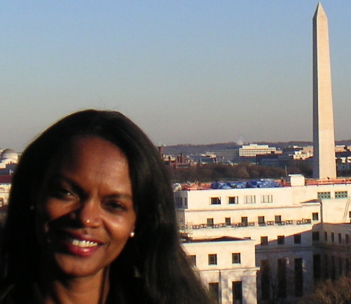 Sparkling, Spirited, Creative & Curious Human -- Mentor/Mentee, Digital Comm Junkie, PR/MKT Aficionda, Lover of Language & Limitless Opportunities for Growth!