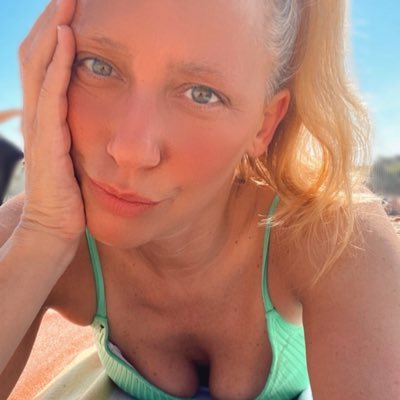 Mum of two boys. Love animals. Beach life. Meditation.   Instagram➡ @solranieri follow me, help Argentinians who want to move to Australia. ❤️