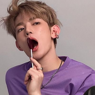 I am Yoon Seobin and Kim Jiwoong's last kiss