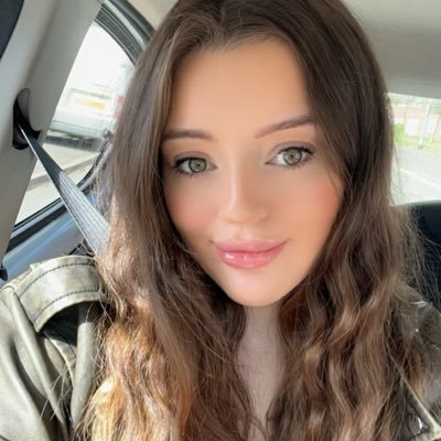 isabellapoppy23 Profile Picture