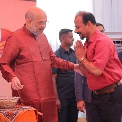 જીલ્લા સદસ્ય,ગાંધીનગર ભા. જ.પા.,પ્રદેશ મંત્રીશ્રી,ગાંધીનગર (ગુ.પ્ર.ભા.વિ.)યુનિ. ડીન તેમજ રીસર્ચ સ્કોલર,ગાંધીનગર..