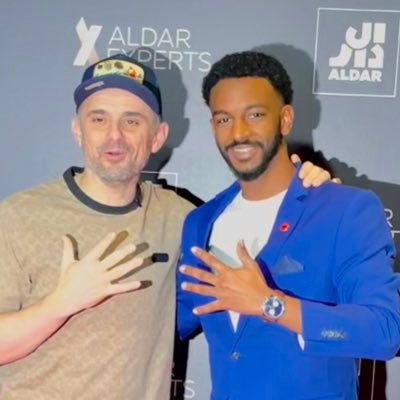 piyejr's profile picture. Ex-Realtor | Watch lover ⌚️ 20-📍Dubai -Writing about my Journey