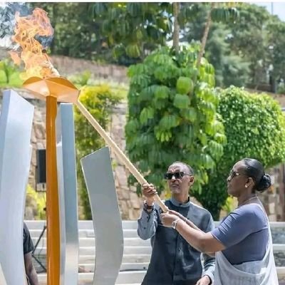 proud of being Rwandan🇷🇼
@ILove🇷🇼😘 🏹⚔
Linguist🗣️✍️
Umwanditsi mu #Kinyarwanda
short stories(udukuru),
IBISIGO,
Gospel songs writer✍️
@visitkarongi