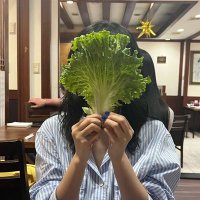 ulgi (@strowbeby) 's Twitter Profile