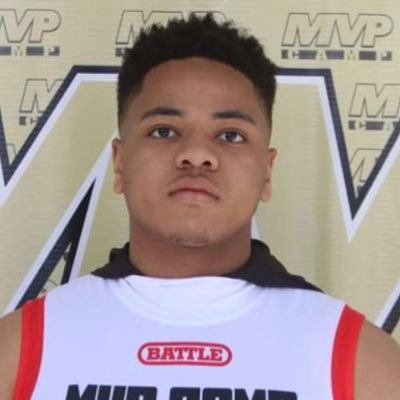 C/O 2025|Quarterback🏈lI 2 Sport Athlete|NCAA ID #2402211750 ||Ht:6’1Wt:200💪🏽 |KynardRecruit@gmail.com |