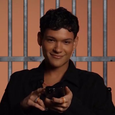 Jail for horny @OmarRudberg fans…ur bail is giving us young royals season 4 / account ran by @colsonmoonlight (don’t take this account seriously)