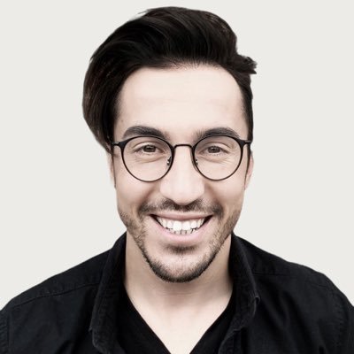 @DesignerUIUX
