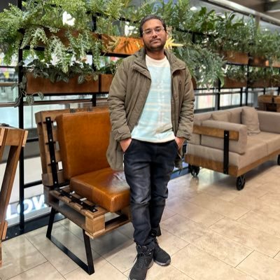 ratnam_1406's profile picture. Intellectual...