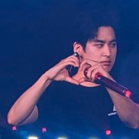 JCW❤️ (@chnuknows) 's Twitter Profile
