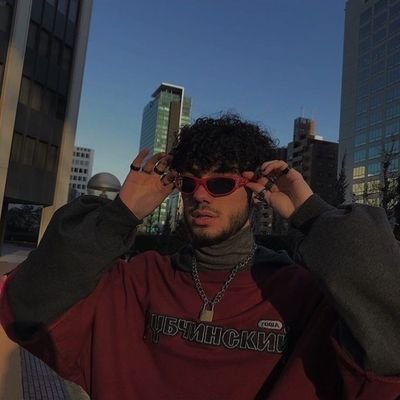 rem009999's profile picture. Student, 21 y.o.
You only get out what you put in 💪