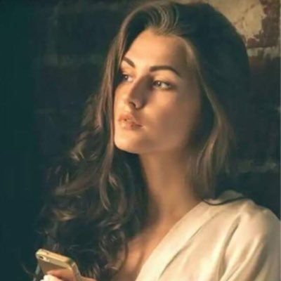 jjjj__zzzz's profile picture. أوصيكُم بِترويج السعادة ، وإدمان الإبتِسامات ..💛