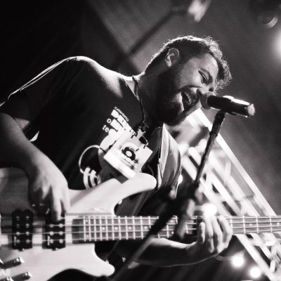 JF, 28 anos
Portfólio: https://t.co/4MipjdHWw0…
Produtor Musical
Músico - Rockstory/Havila/ Rocktrackers/ Jelly Grooves
Professor - Catavento
🎸🎶