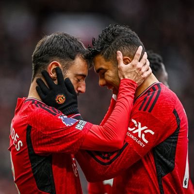 Muslim🤍
🎶Jon Bellion🎶 Burna Boy🎶
Manchester United 🔴& Cristiano Ronaldo🐐⚽