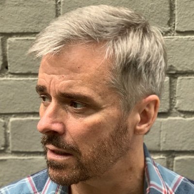 Actor • The Blacklist
NC Native • Home-Base : Hell's Kitchen NYC, likes suits, dogs, cooking, and gardening. Non-smoker/drinker. LGBTQ+