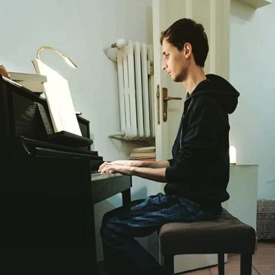 Poski96's profile picture. 