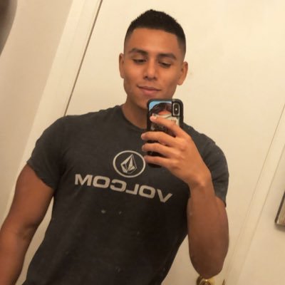 illusion1x's profile picture. Relentless.