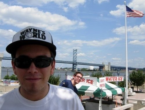 GordonCalc's profile picture. I cruise toward red lights at an intersection.