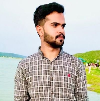 Malikzain021's profile picture. I'm in the process of becoming the best version of MYSELF ❤️
#behind_you_skipper
#IK