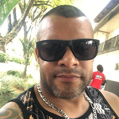 william09853552's profile picture. 