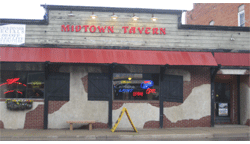 Midtown=great service, good food, good live music and everything in-between!