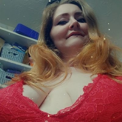 SPICY CONTENT CREATOR 😜 https://t.co/npyQTJbhWF
Love a BBW who is a British redhead and listens to your deepest fantasies or just a friendly chat with ME