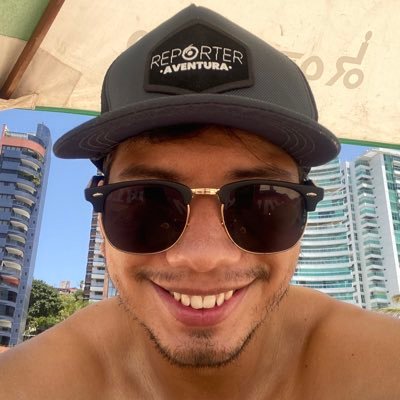 Apenas um rapaz da zona norte sem dinheiro no banco | Jornalista
