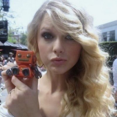 mrrspartridge's profile picture. live laugh love sweet nothing ₊✩‧₊˚౨ৎ˚₊✩‧₊