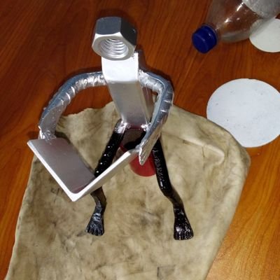 mora51242's profile picture. تجارة وتجزئة