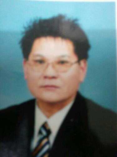 자유와평등 서민이 행복해지는사회 법보다 상식이 통하는사회 서민생활정치를 갈망하는 미련하고 무식한 놈 그래도 깨끗한 정치 섬기는 정치에 대한 희망과꿈을 버리지 않는 정치 전문 대중 나팔수 동명이 없는 그 이름 이 오 우 입니다 어서오십시오 100% 맞팔입니다