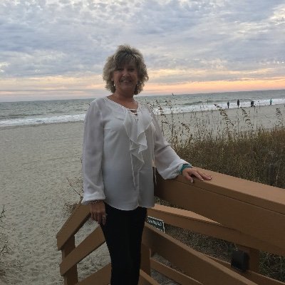 Constitutional Conservative🇺🇸Christian🙏Love my Country🇺🇸America 1st🇺🇸Rebuilding Account🚫DM🚫PORN