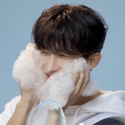 cherrydkyeom Profile Picture