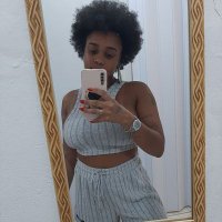 Lara (@laralandyy) 's Twitter Profile