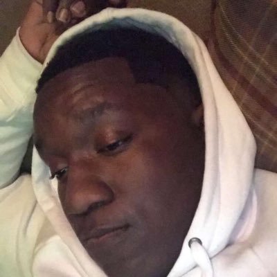 Cunnulingus connoisseur & Certified BBW lover. I like fuckin hoes and posting it, It’s a whole lotta freak shit goin on over here.