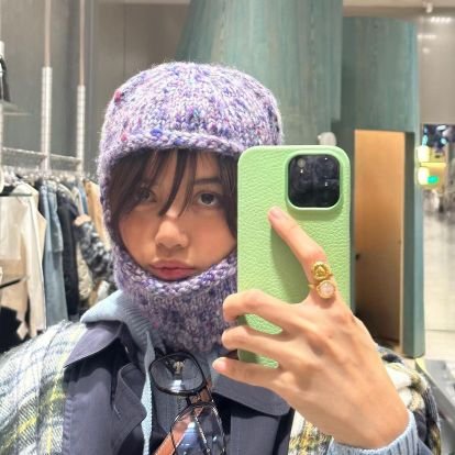 soliennaa's profile picture. reading acc🤓