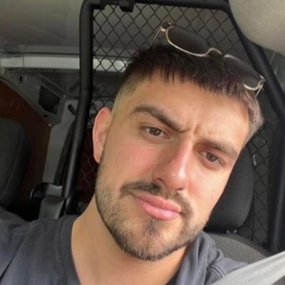 RossBolton09's profile picture. 27-Nuneaton