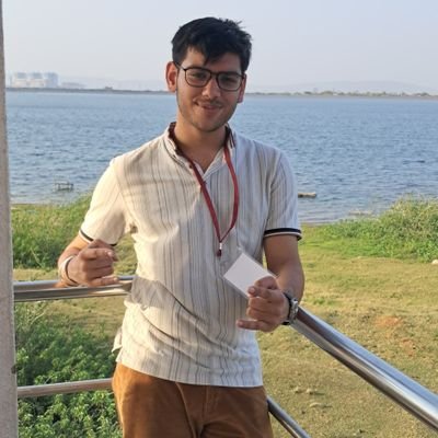 Hey folks, Krish Singla this side, currently pursuing https://t.co/AAS3qEIOZY in Electronics and Communication Engineering at IIT Roorkee. I am keenly interested in Blockchain.